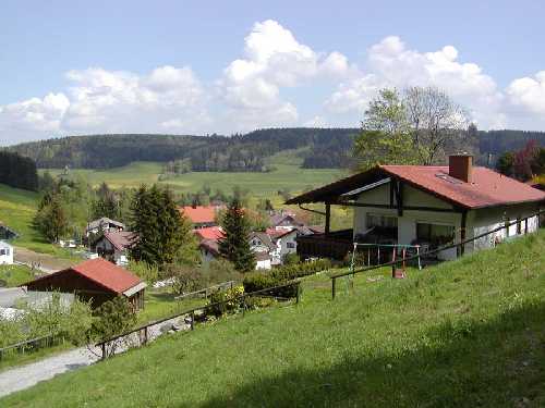 Unverbaubarer Panoramablick vom Grundstck ins Gnztal